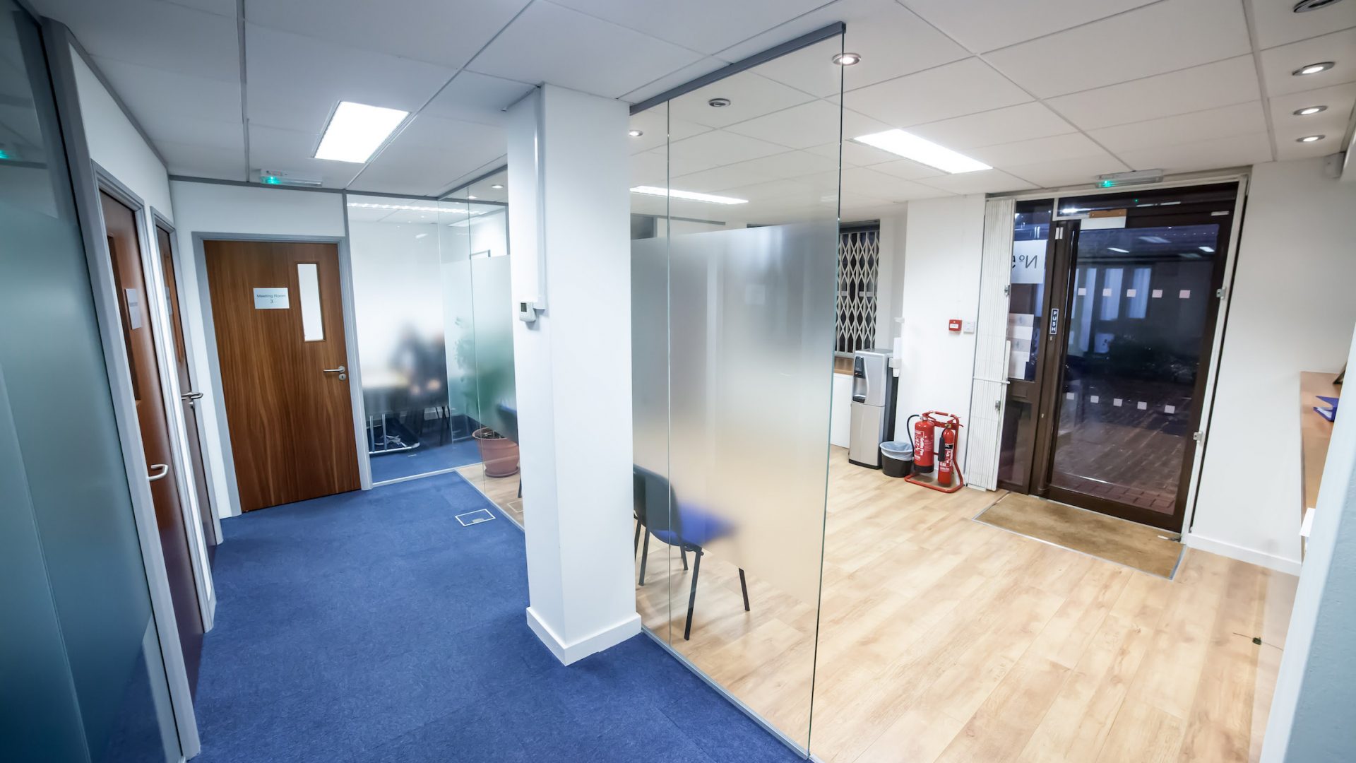 Work examples Single Glazed Partition-Photo №10 Work examples Single Glazed Partition-Photo №10