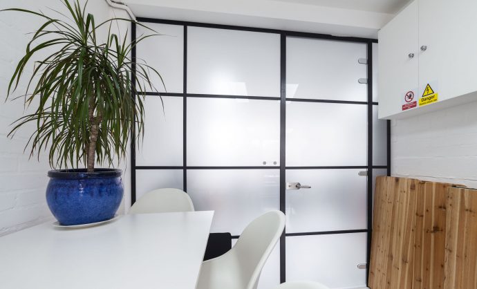 Glass Room Partition Residential-Photo №12
