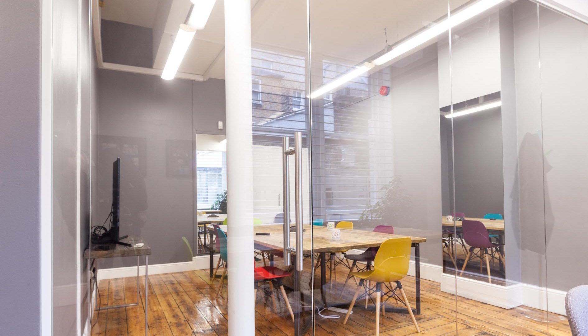 Sassy Glass Partitions Sassy Glass Partitions