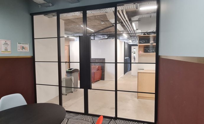 Glass Room Partition Residential-Photo №10
