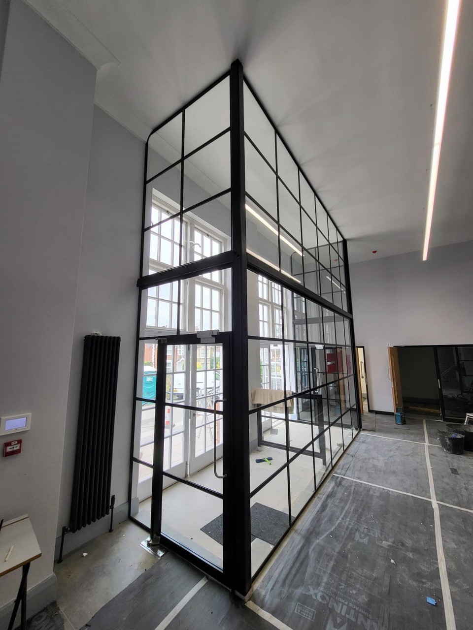 Glass Partition High Ceiling