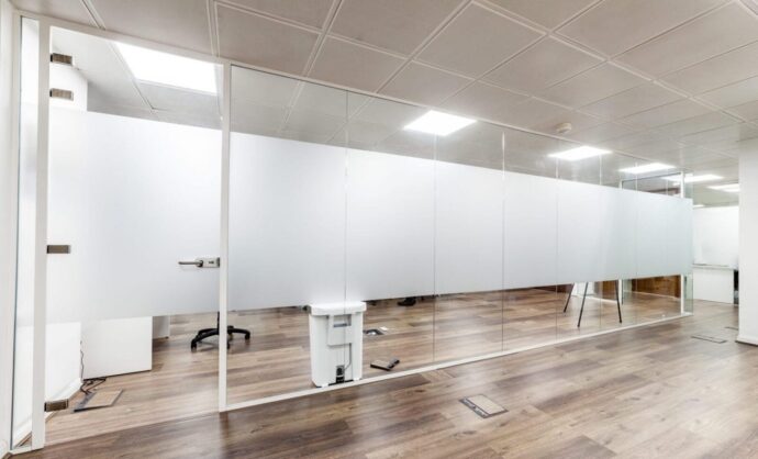 Acoustic glass partition-Photo №51