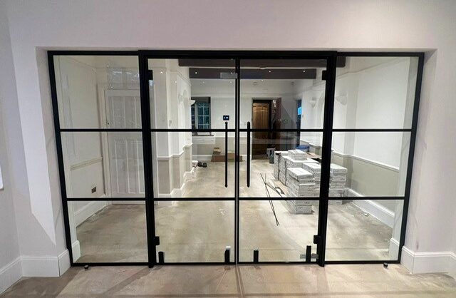 Industrial Style Black Framed Partition-Photo №59