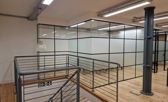 Frosted Glass Partition-Photo №22