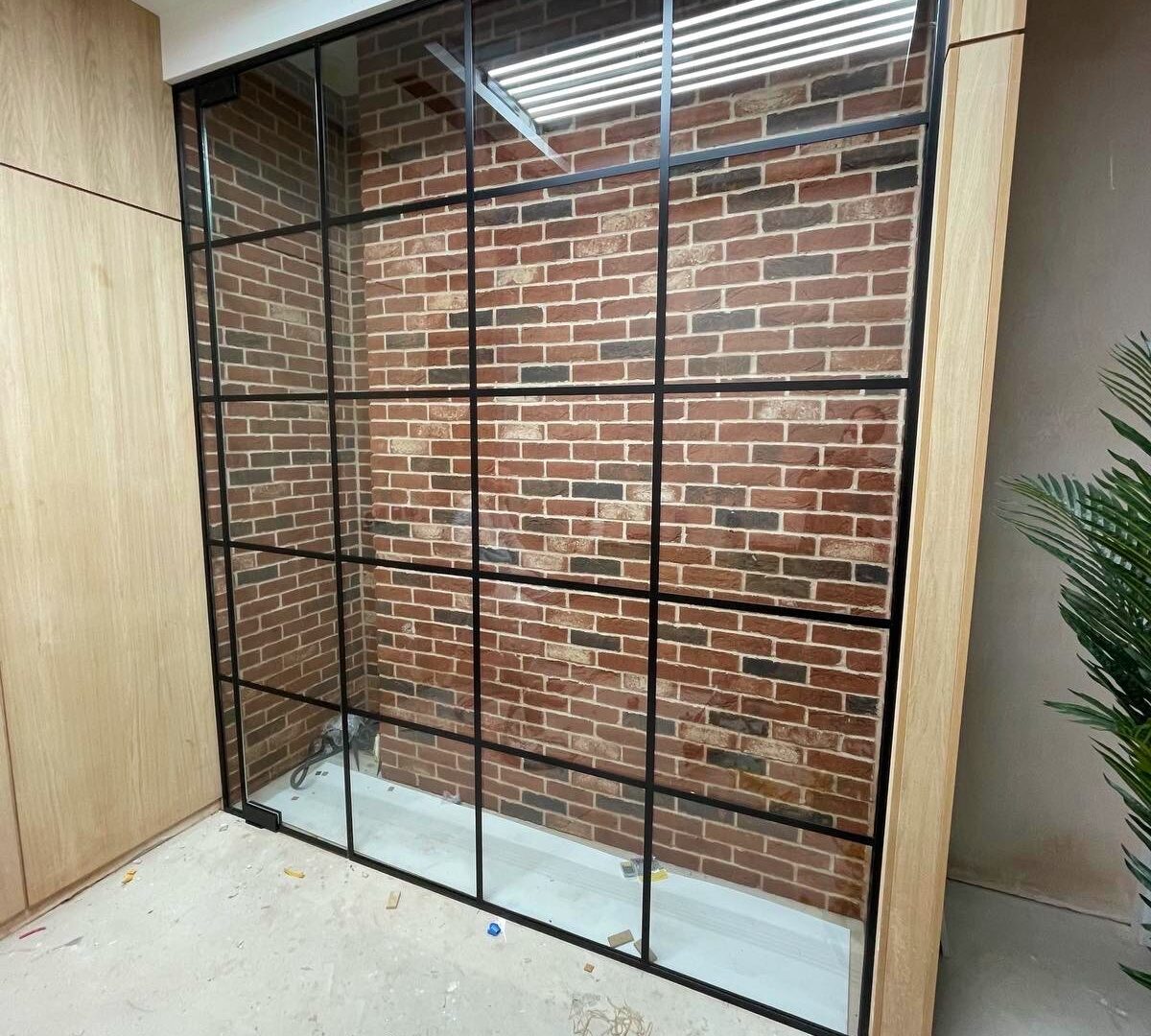 Work examples Black framed partition-Photo №40 Work examples Black framed partition-Photo №40