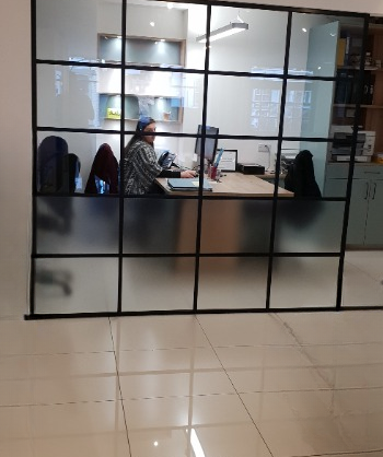 Glass meeting room-Photo №20