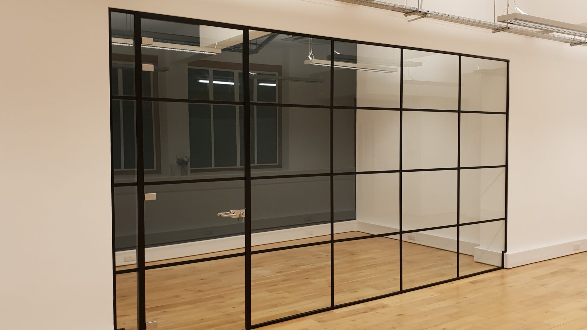 Work examples Black framed partition-Photo №80 Work examples Black framed partition-Photo №80