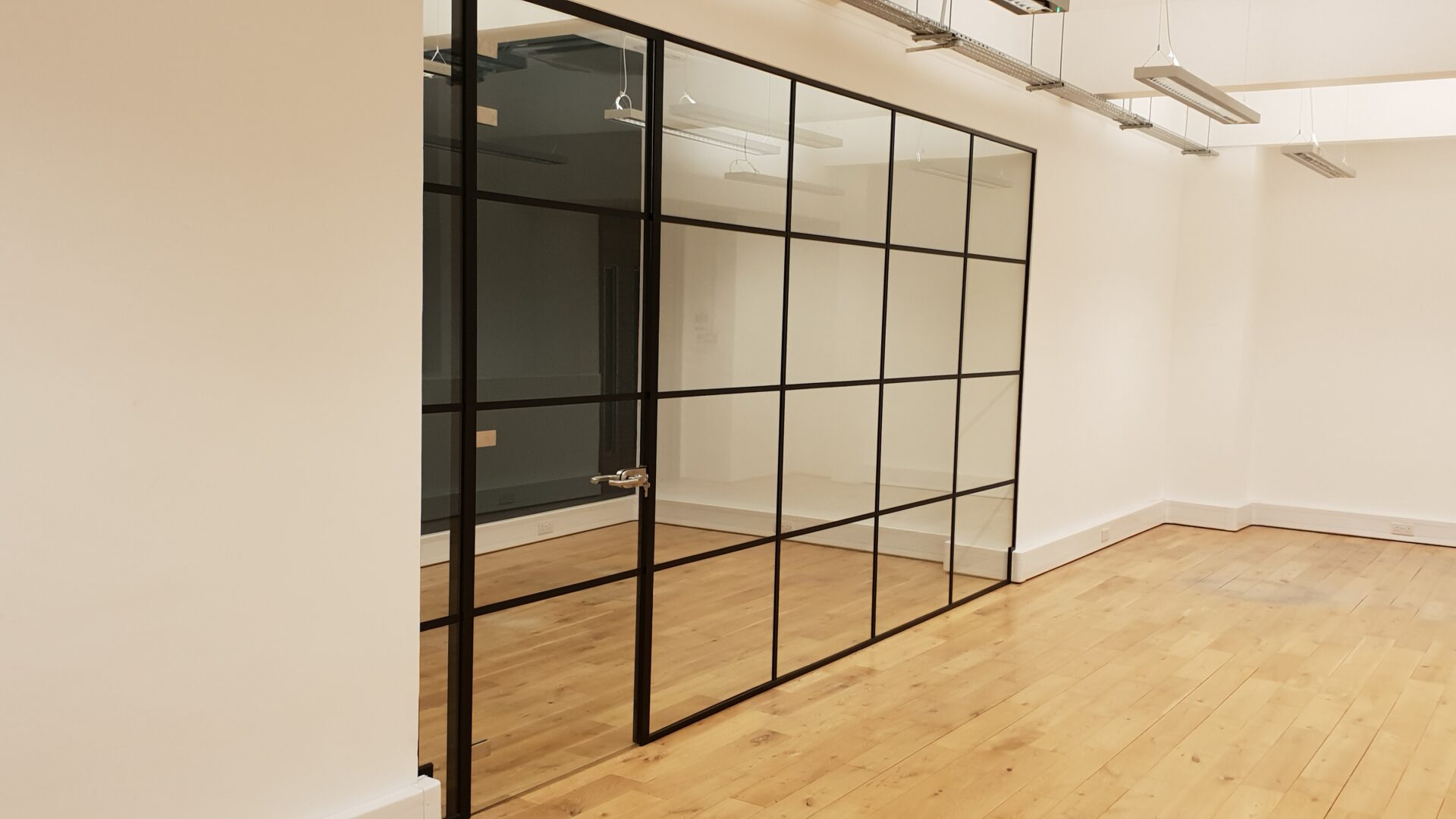 Work examples Black framed partition-Photo №79 Work examples Black framed partition-Photo №79
