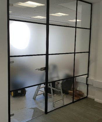 Frosted Glass Partition-Photo №20
