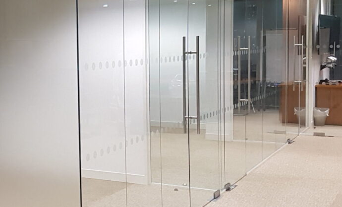 Frosted Glass Partition-Photo №21