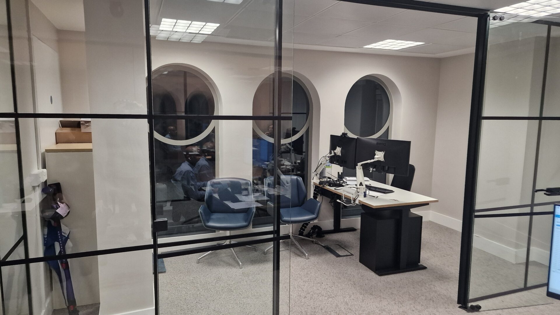 Work examples Black framed partition-Photo №87 Work examples Black framed partition-Photo №87