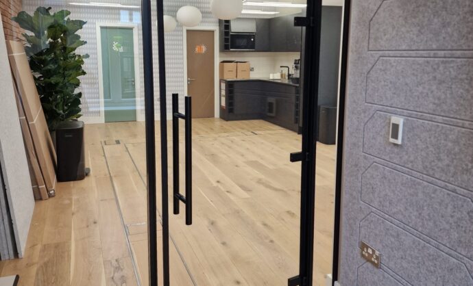 Aluminium Frame Glass Partition-Photo №35