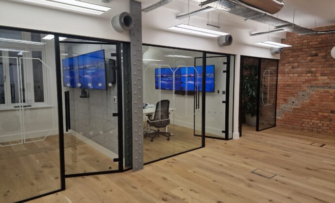 Aluminium Frame Glass Partition-Photo №2