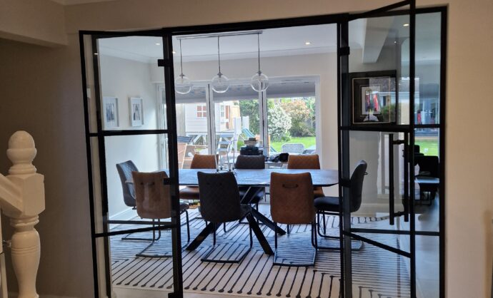 Glass meeting room-Photo №17