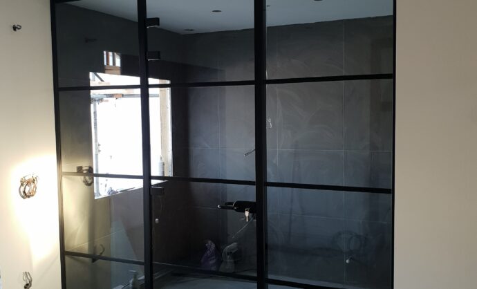 Industrial Style Black Framed Partition-Photo №33