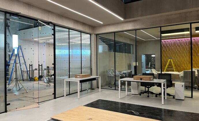 Frosted Glass Partition-Photo №28