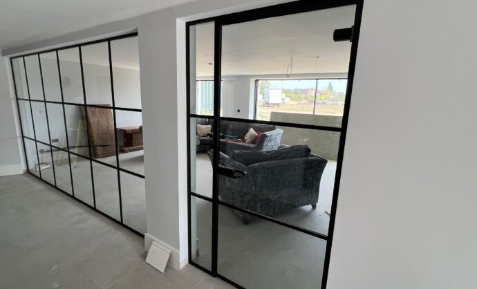 Industrial Style Black Framed Partition-Photo №70