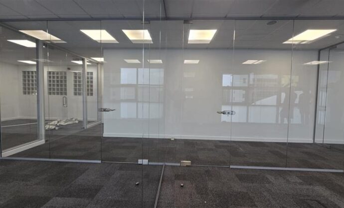 Aluminium Frame Glass Partition-Photo №138